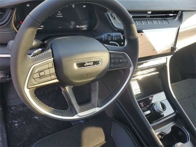 New 2026 Jeep Grand Cherokee Altitude AWD/4WD image 19