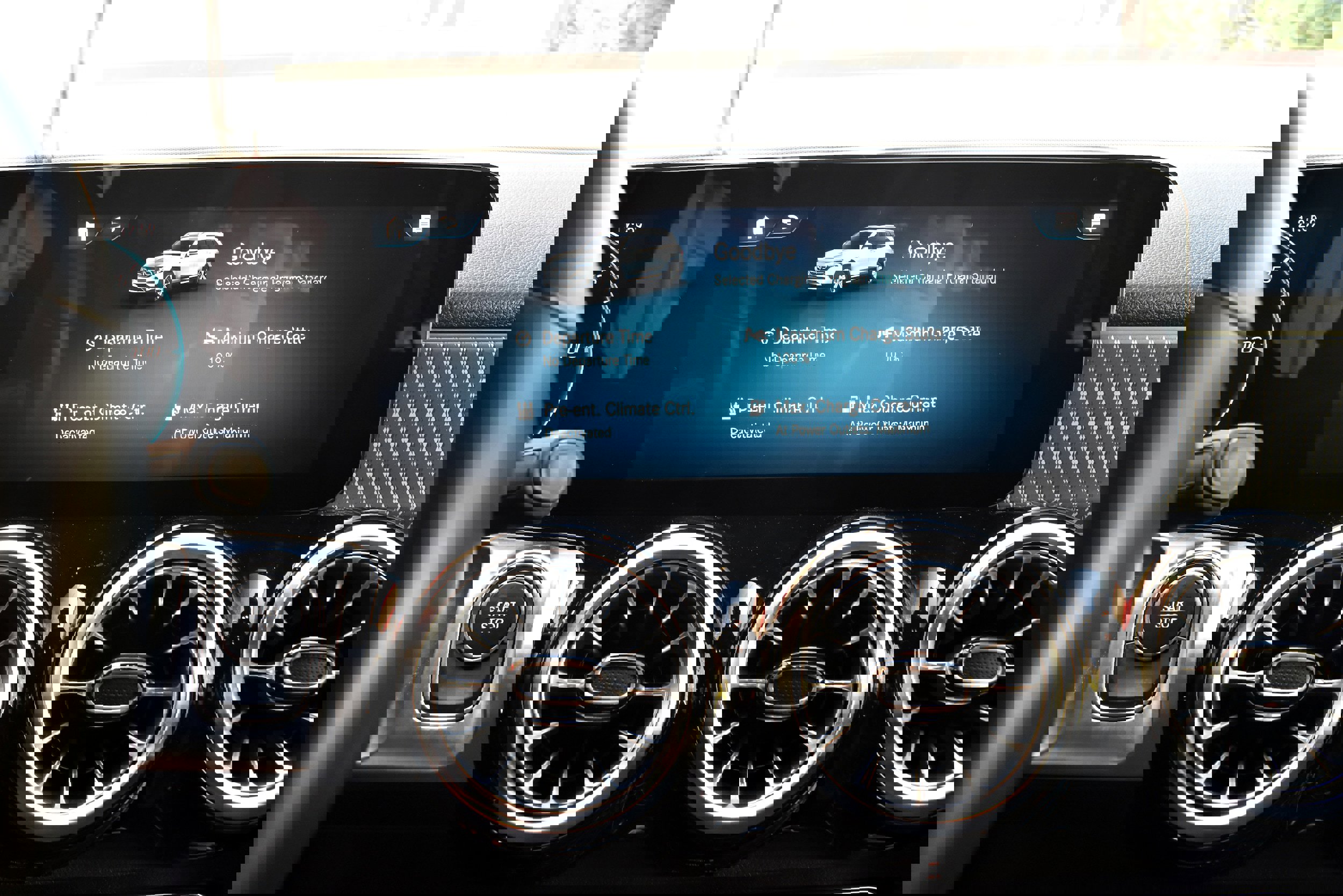 Used 2022 Mercedes-Benz EQB 350 4MATIC image 33