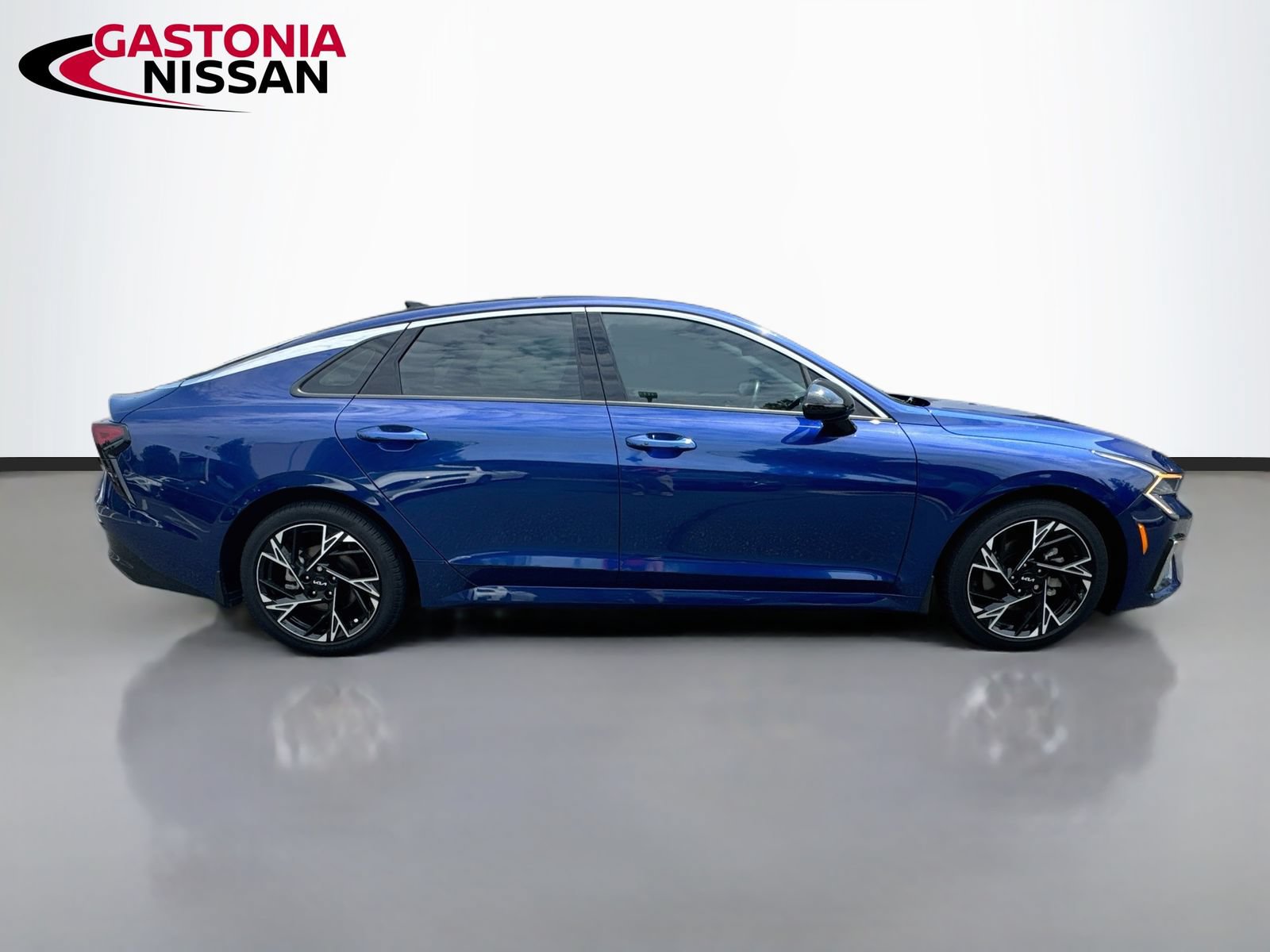 Used 2025 Kia K5 GT-Line w/ GT-Line Premium Package FWD image 10