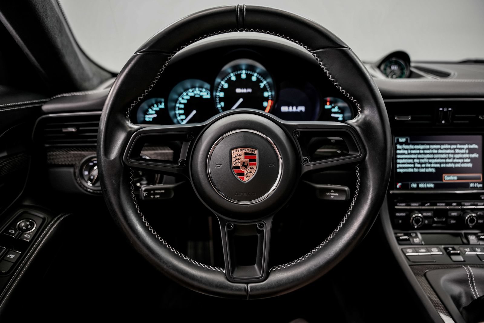 Used 2016 Porsche 911 R RWD image 10