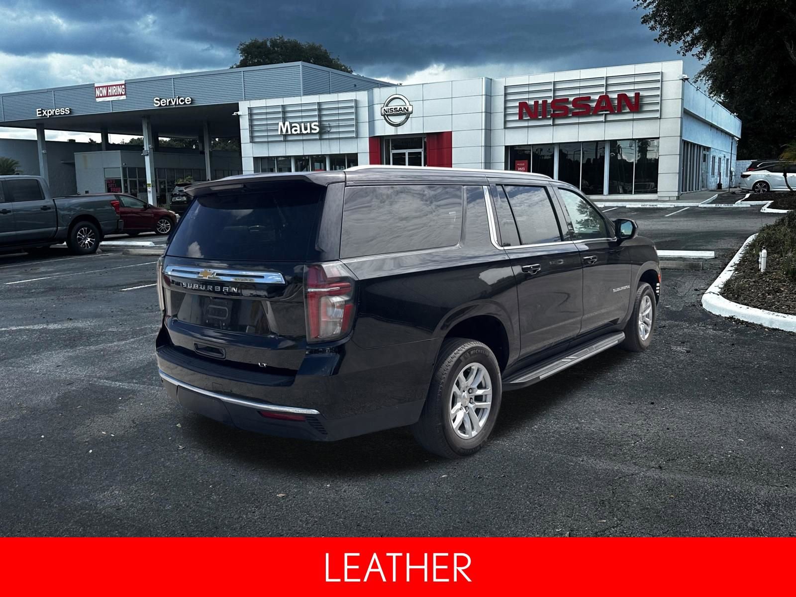 Used 2024 Chevrolet Suburban LT AWD/4WD image 5