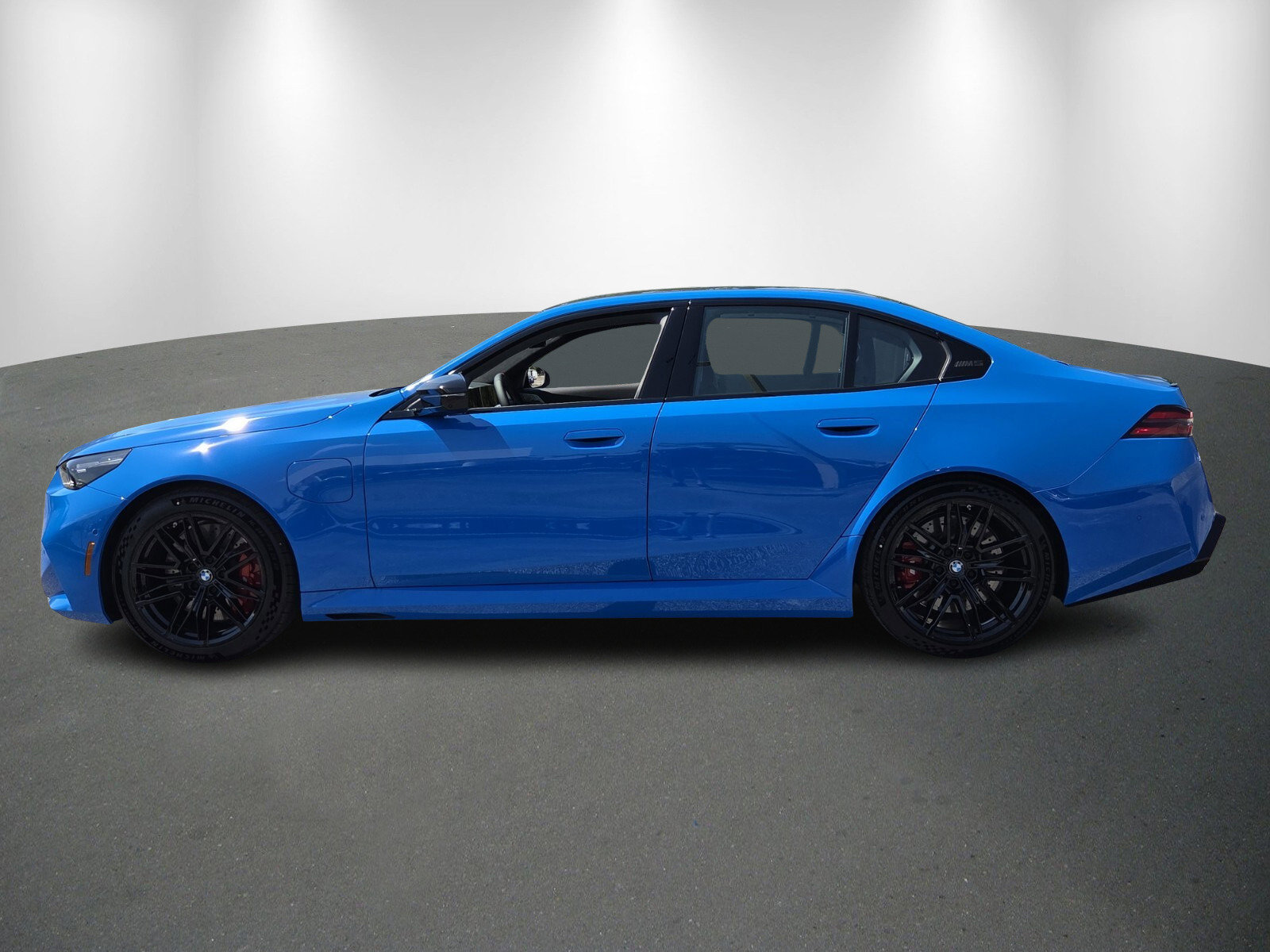 New 2026 BMW M5 w/ M Driver's Package image 4