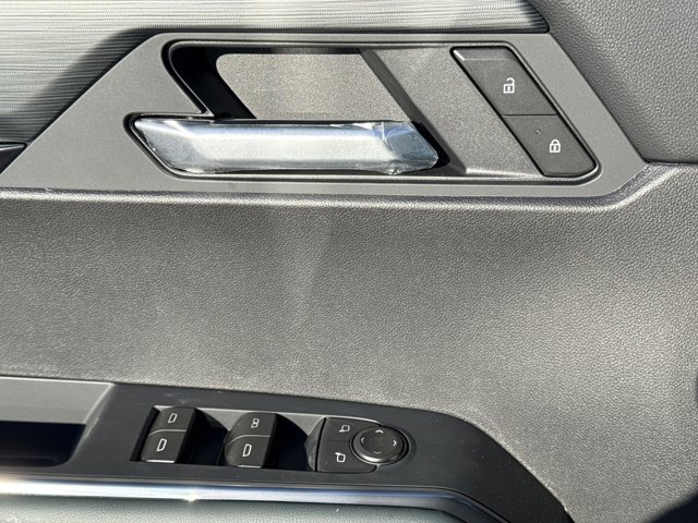 New 2026 GMC Acadia AT4 w/ Luxury Package image 17