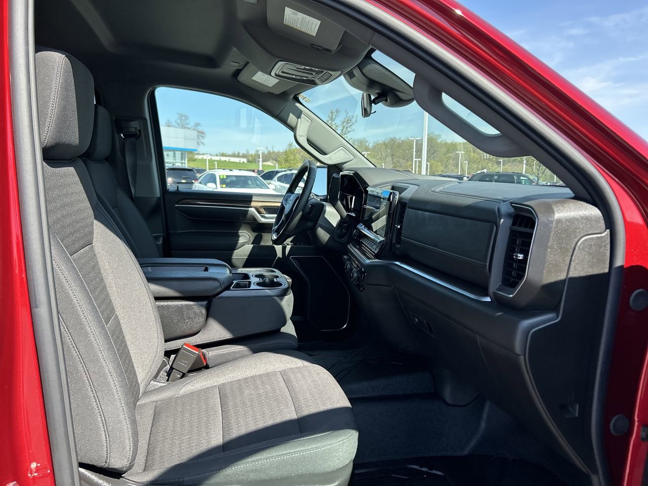 Used 2026 Chevrolet Silverado 1500 RST w/ RST Select Package AWD/4WD image 15
