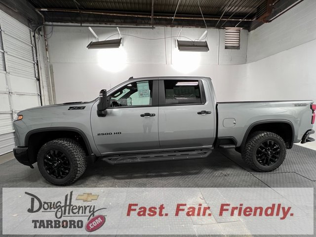 New 2026 Chevrolet Silverado 2500 LT image 2