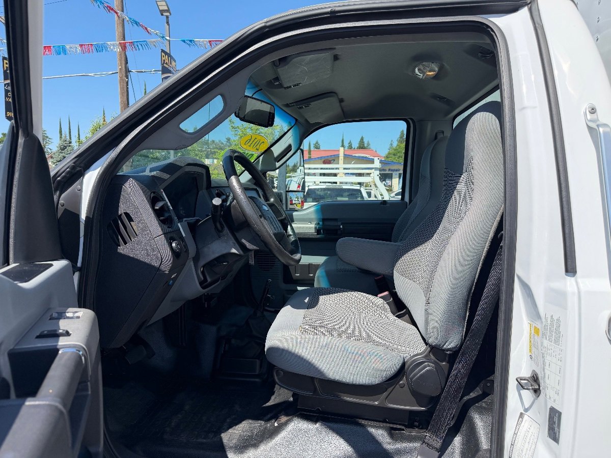 Used 2016 Ford F650 2WD Regular Cab Super Duty image 10