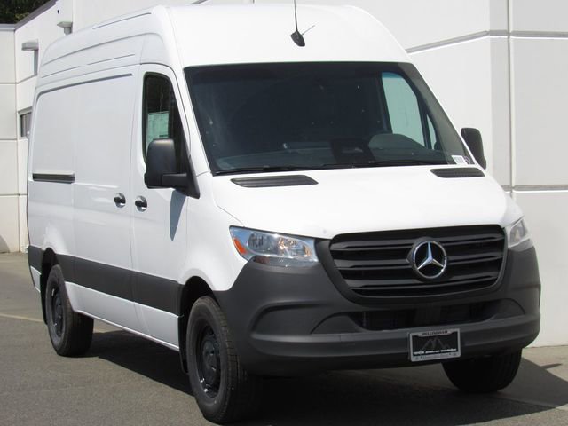 New 2025 Mercedes-Benz Sprinter 2500 image 2