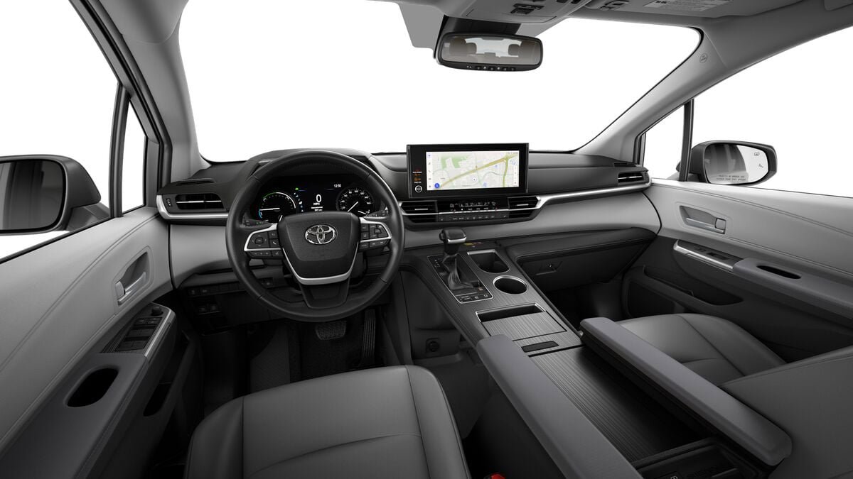 New 2026 Toyota Sienna XLE FWD image 19