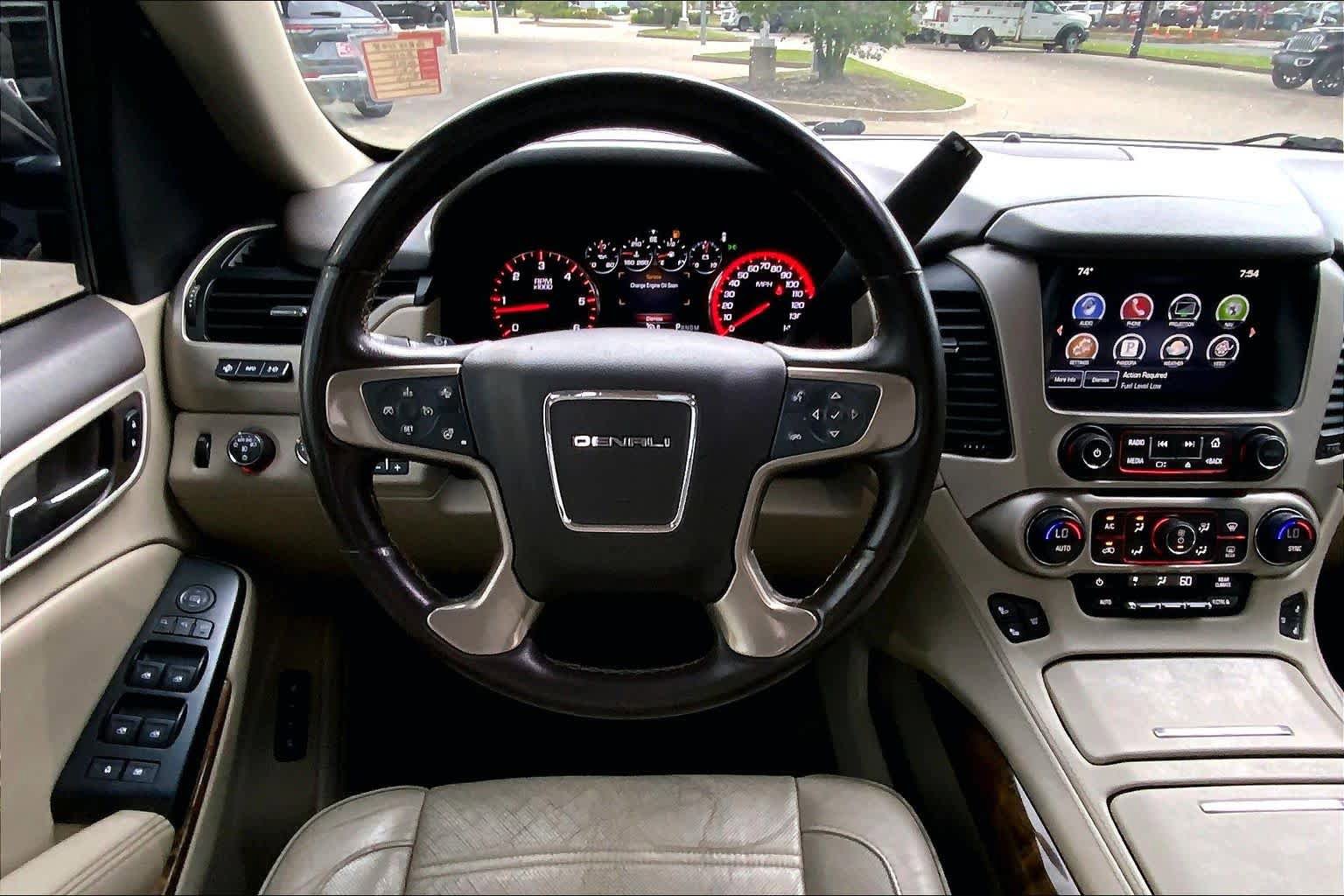 Used 2016 GMC Yukon XL Denali w/ Open Road Package AWD/4WD image 5