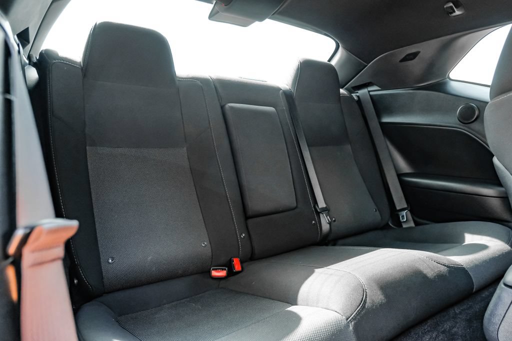 Used 2016 Dodge Challenger R/T Scat Pack RWD image 36
