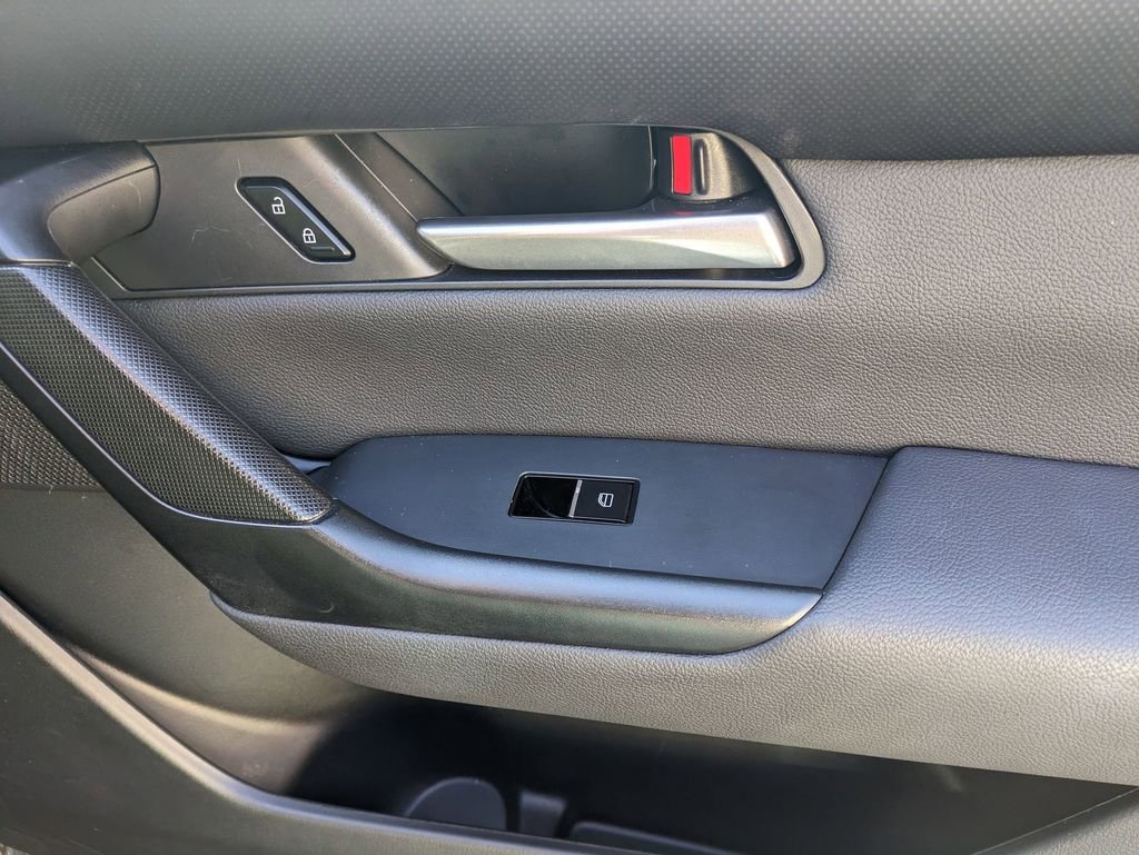 Used 2025 MAZDA CX-50 AWD 2.5 S w/ Preferred Package image 29