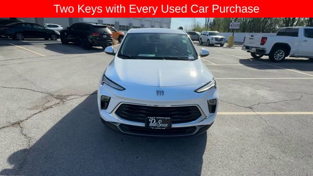 Used 2024 Buick Encore GX Preferred w/ Comfort Package image 3