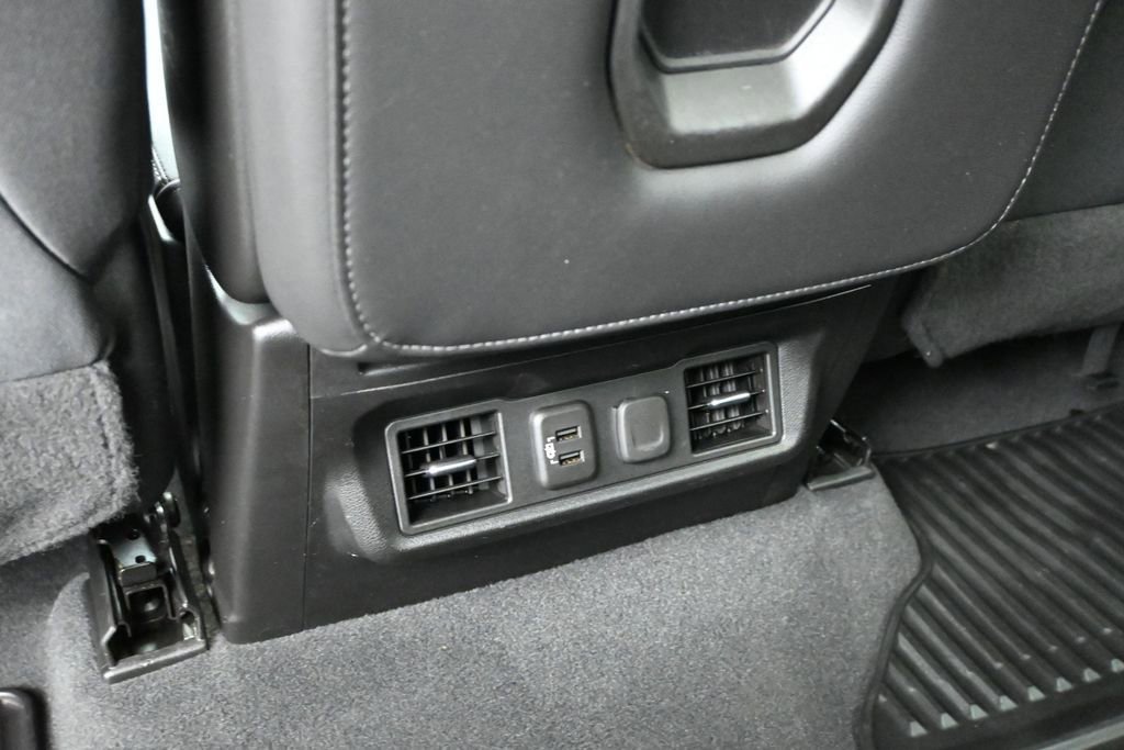 Used 2020 Chevrolet Silverado 1500 LT w/ All-Star Edition AWD/4WD image 19