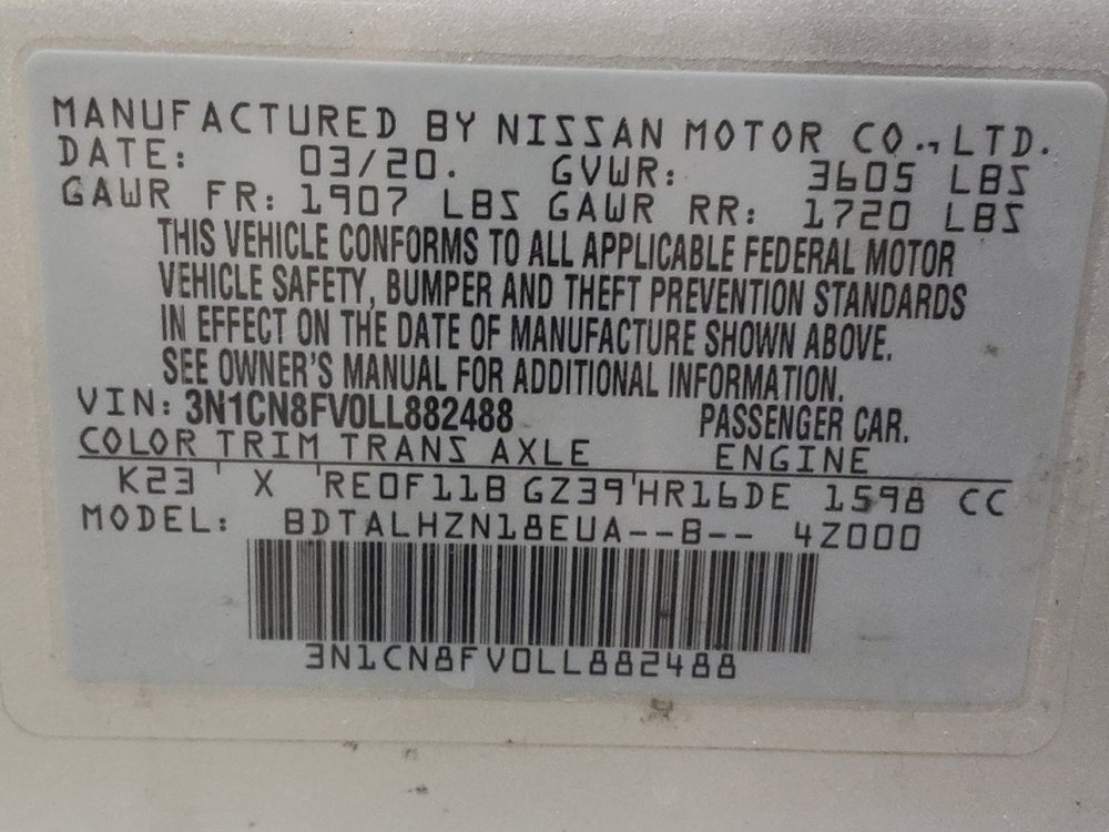 Used 2020 Nissan Versa SR FWD image 33