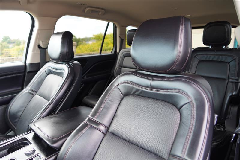 Used 2020 Lincoln Aviator Reserve AWD/4WD image 48