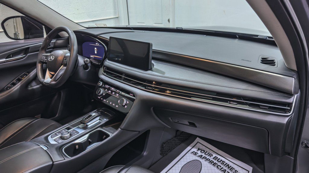 Used 2023 INFINITI QX60 Luxe w/ Cargo Package image 27