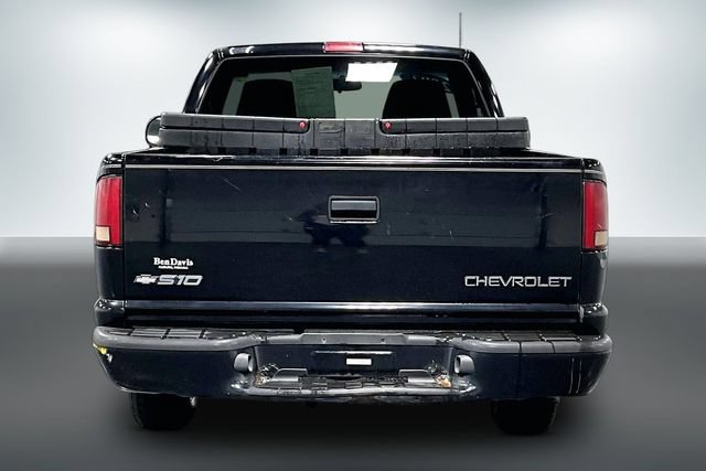 Used 2002 Chevrolet S10 Pickup LS w/ LS Preferred Equipment Group RWD image 6