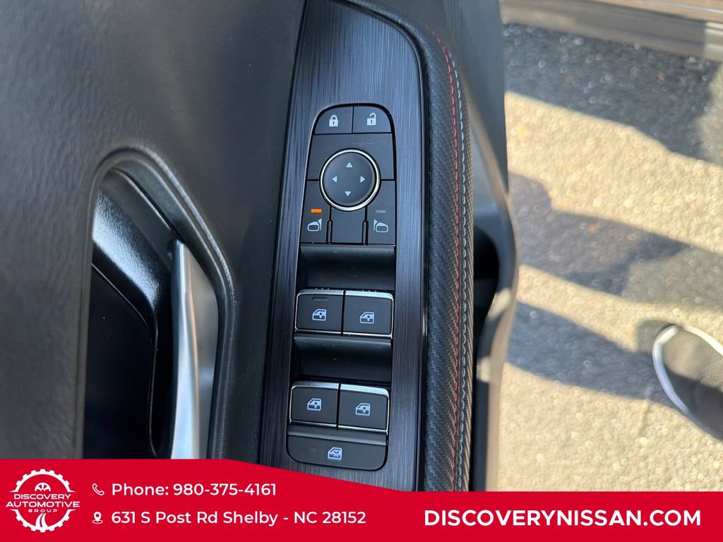 Certified 2026 Nissan Kicks SR FWD image 11