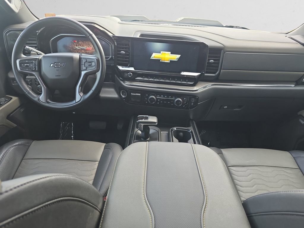 Used 2023 Chevrolet Silverado 1500 ZR2 w/ Technology Package image 12