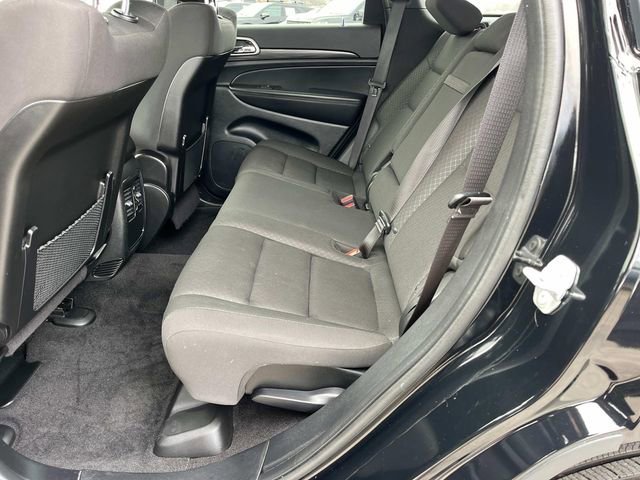 Used 2022 Jeep Grand Cherokee Laredo E image 7