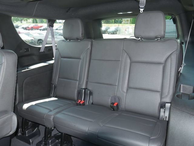 Used 2023 Chevrolet Suburban Z71 w/ Luxury Package AWD/4WD image 22