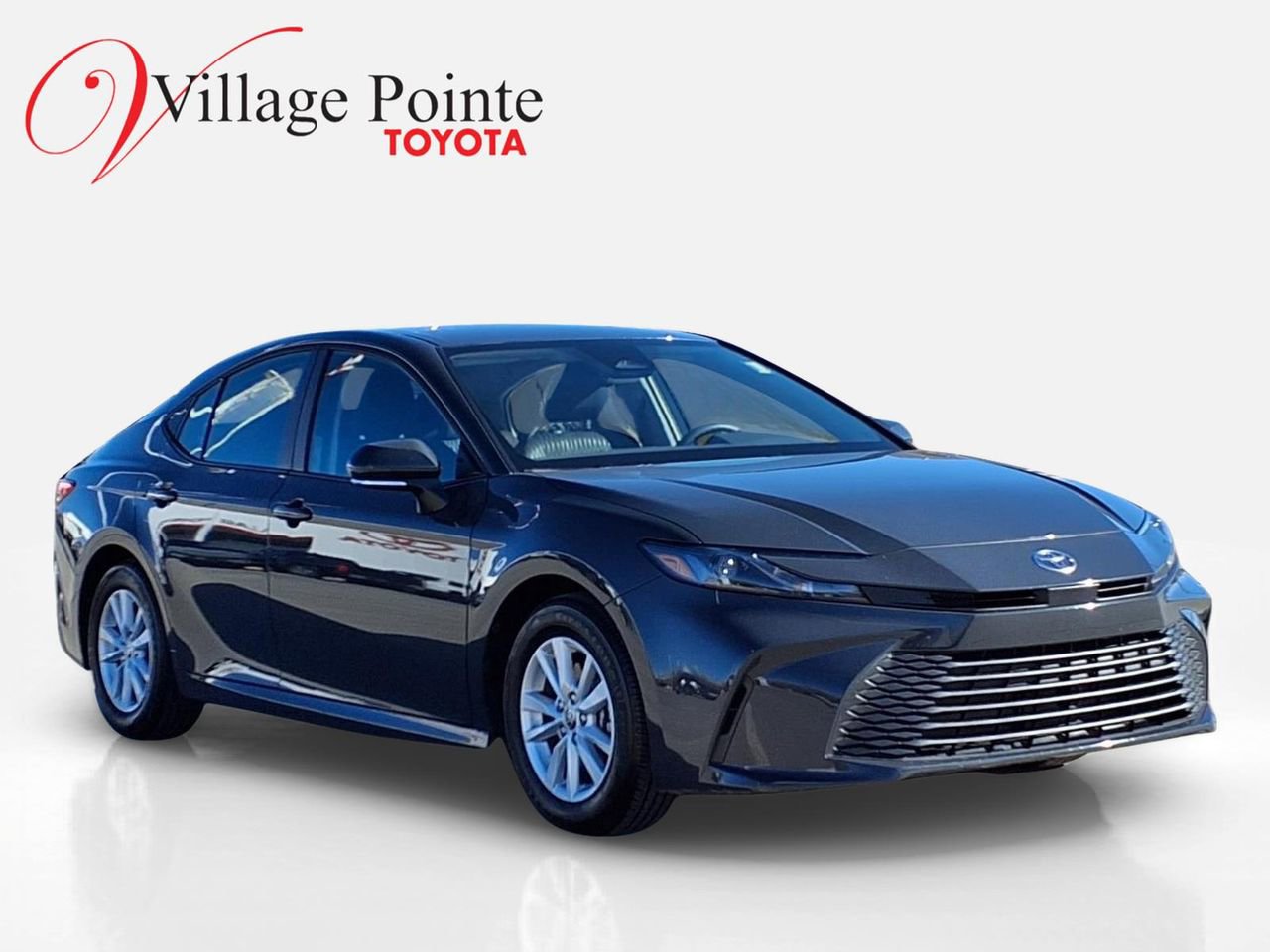 Used 2026 Toyota Camry LE image 8