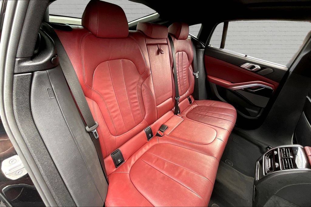 Used 2021 BMW X6 sDrive40i w/ Executive Package RWD image 24