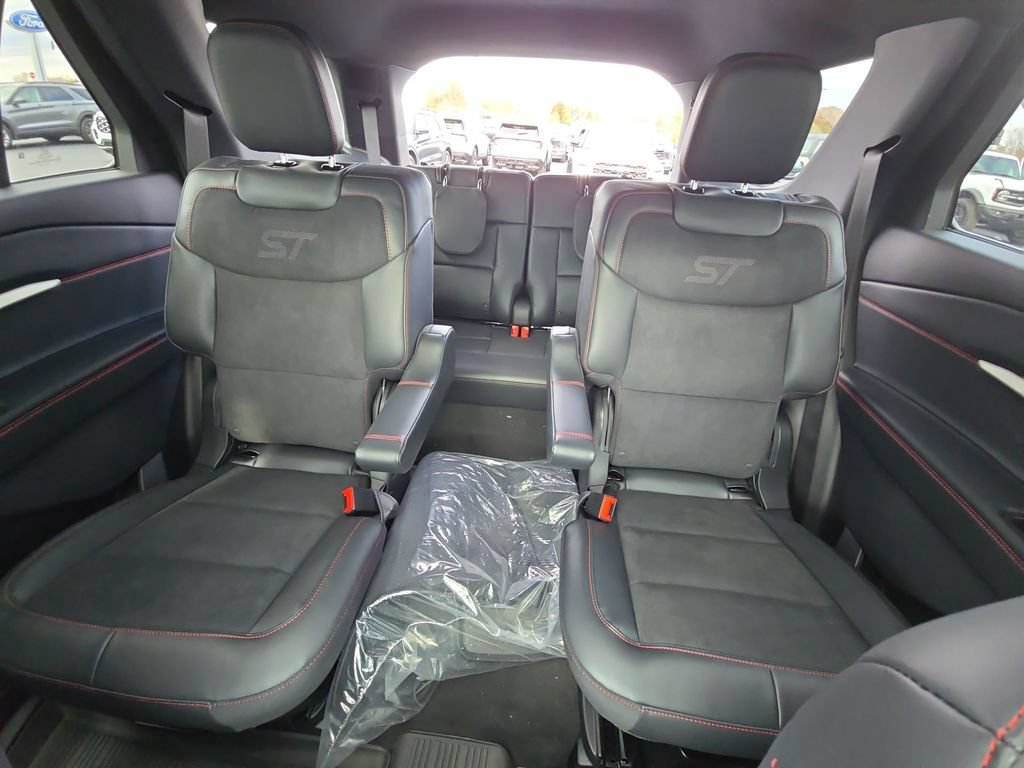 Used 2026 Ford Explorer ST w/ Sun And Sound Package AWD/4WD image 25