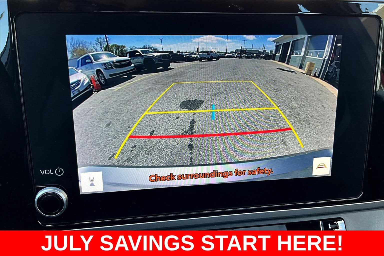 Used 2025 Toyota Camry LE FWD image 17