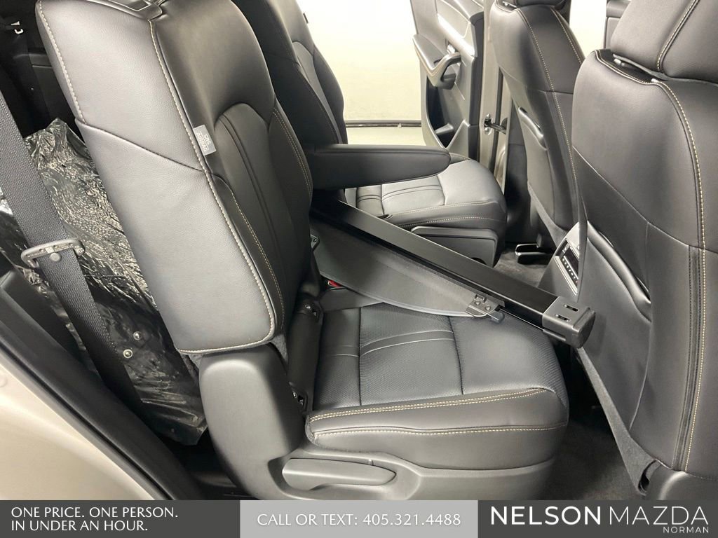 New 2026 MAZDA CX-90 Plug-In Hybrid w/Premium Sport AWD/4WD image 31
