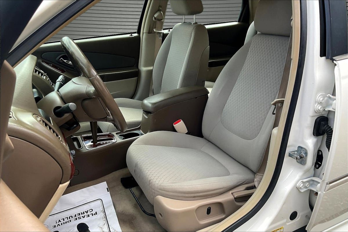Used 2006 Chevrolet Malibu LT FWD image 20