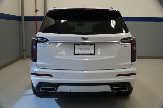 Certified 2023 Cadillac XT6 Sport w/ Technology Package image 5
