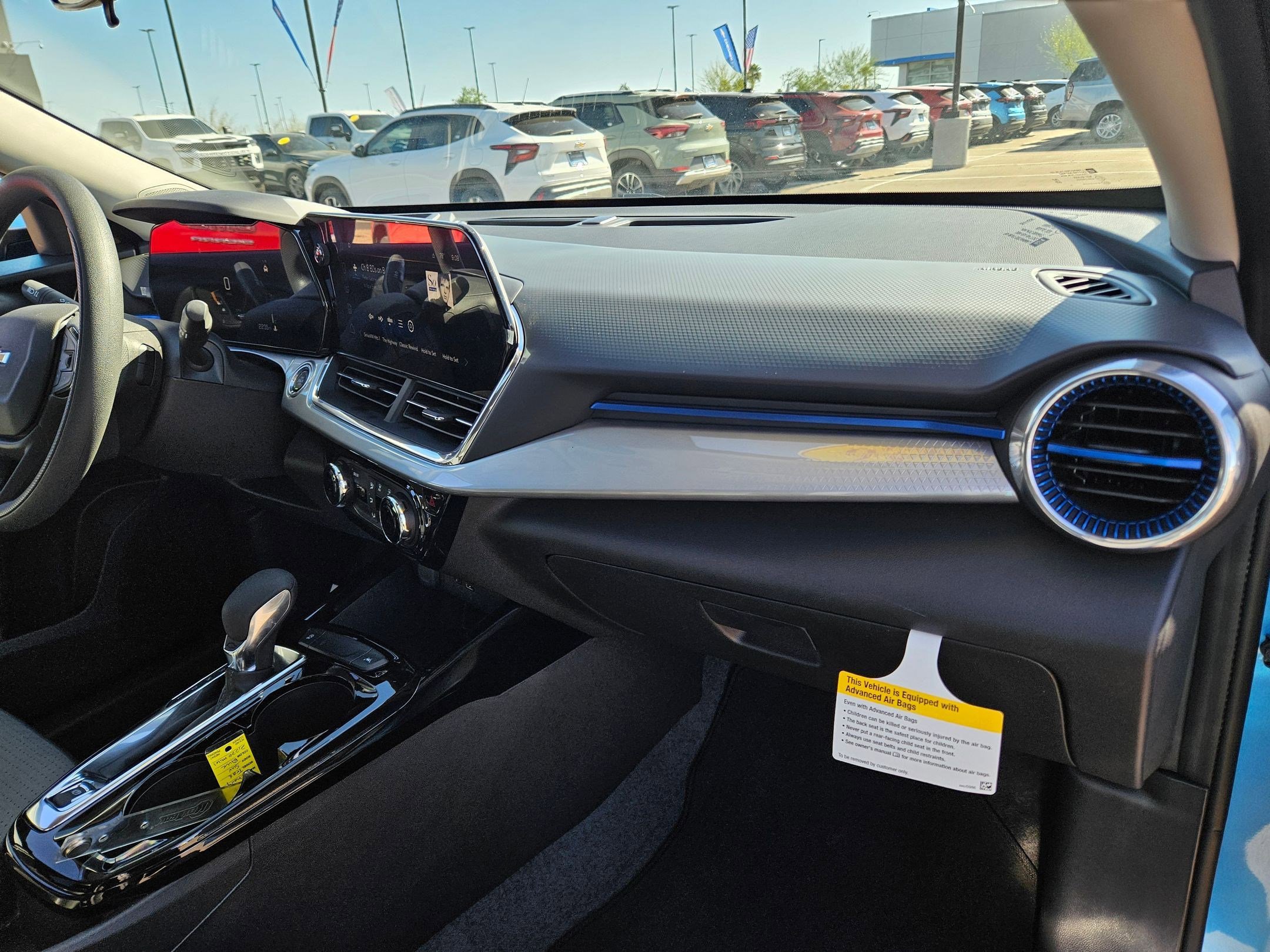 Used 2026 Chevrolet Trax LT image 20