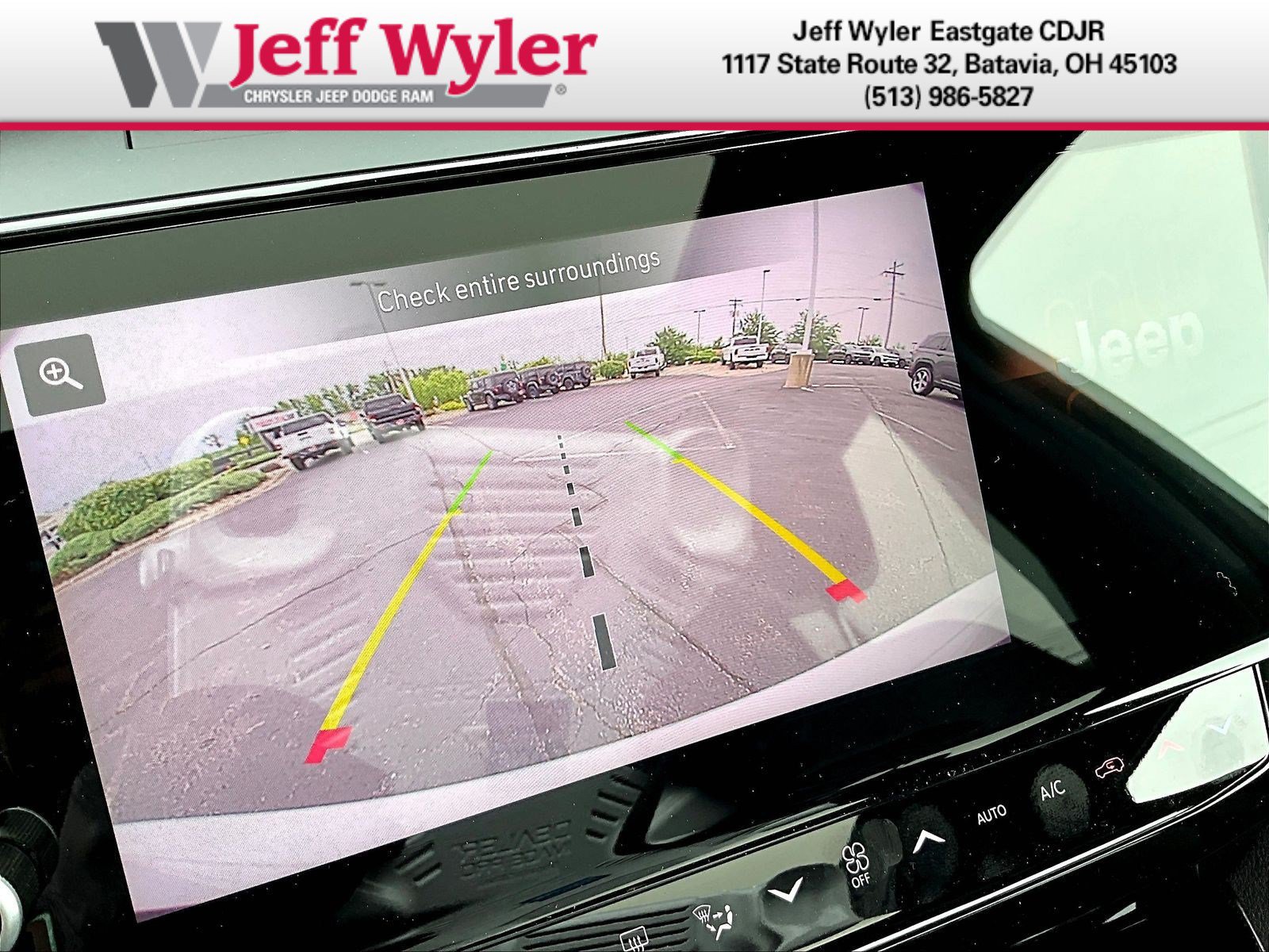 New 2026 Jeep Grand Cherokee Altitude AWD/4WD image 25