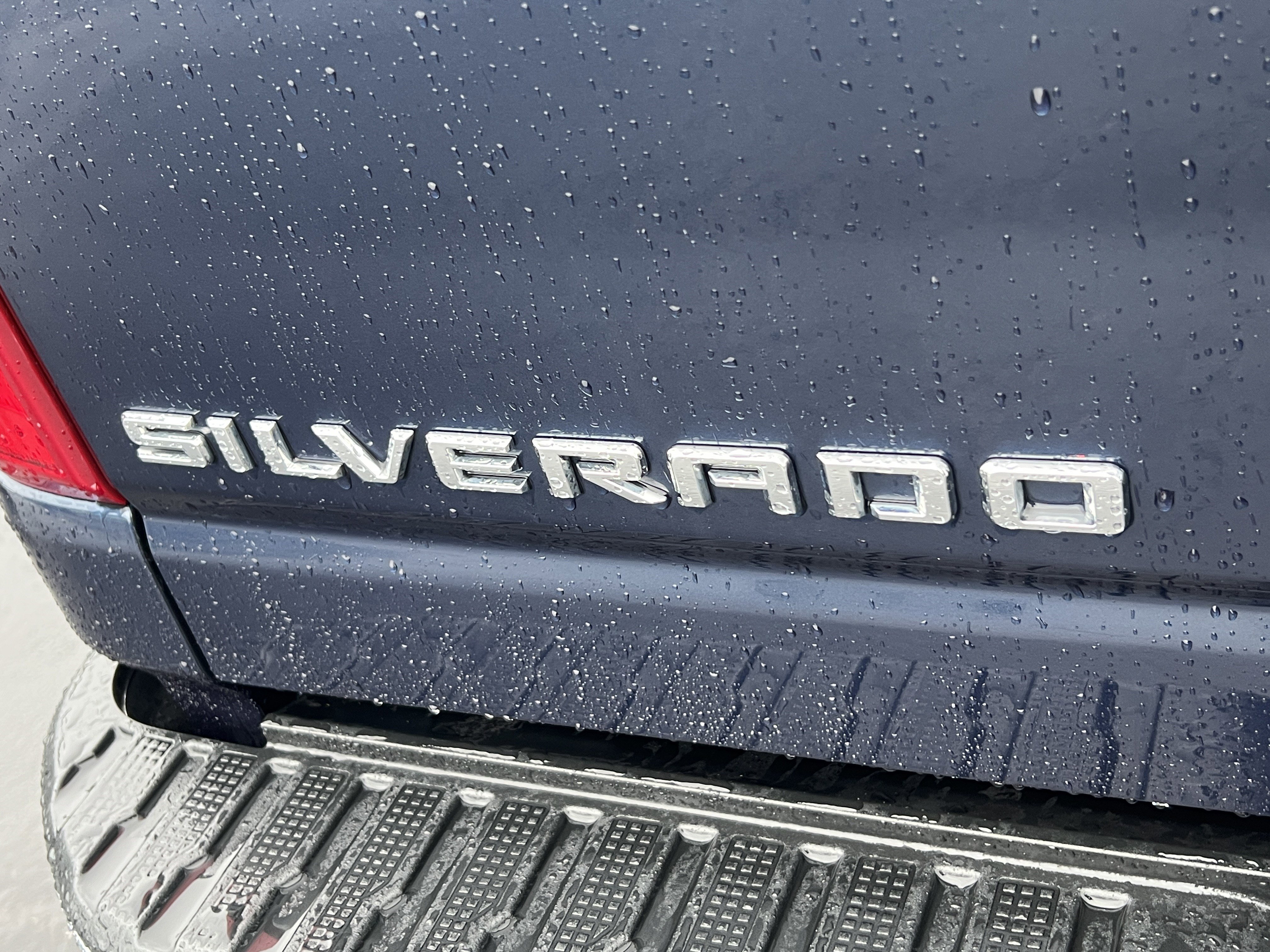 Used 2021 Chevrolet Silverado 3500 LTZ w/ LTZ Premium Package image 8