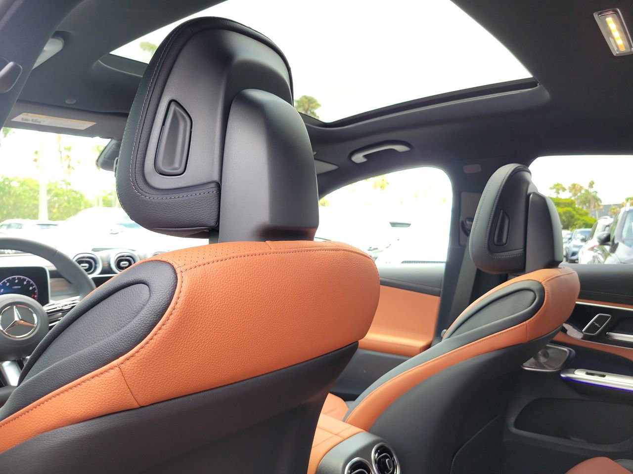 New 2026 Mercedes-Benz GLC 300 4MATIC image 13