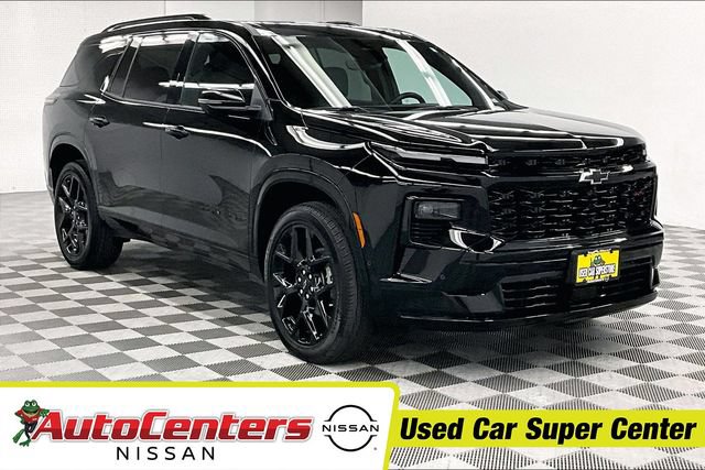 Used 2025 Chevrolet Traverse RS