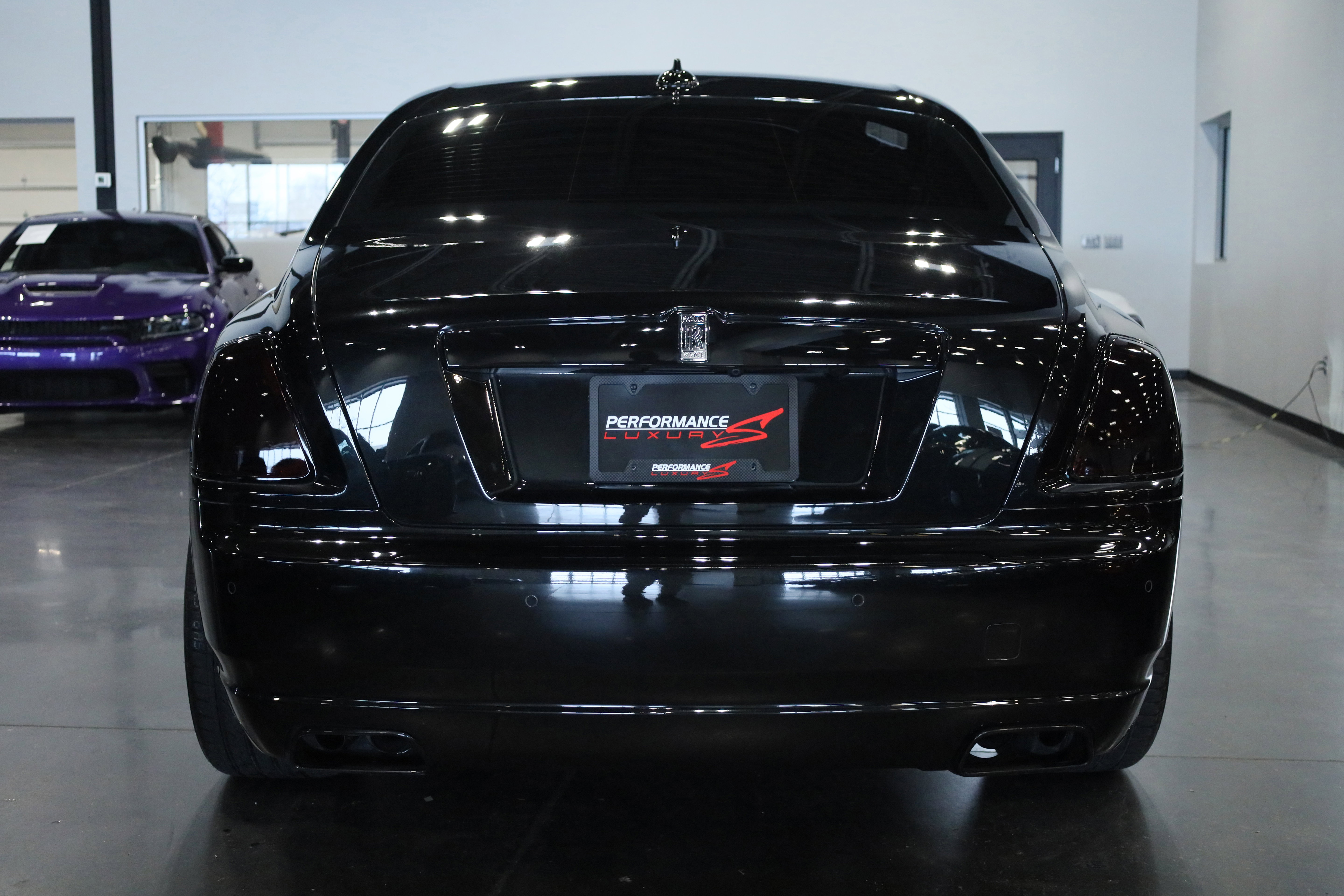 Used 2017 Rolls-Royce Ghost image 5