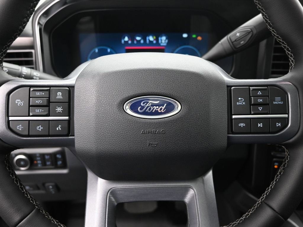 New 2026 Ford F250 Lariat w/ Black Appearance Package image 12