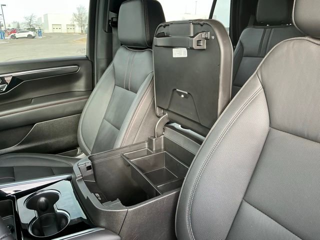 Used 2025 Chevrolet Tahoe RST w/ Comfort Package image 35