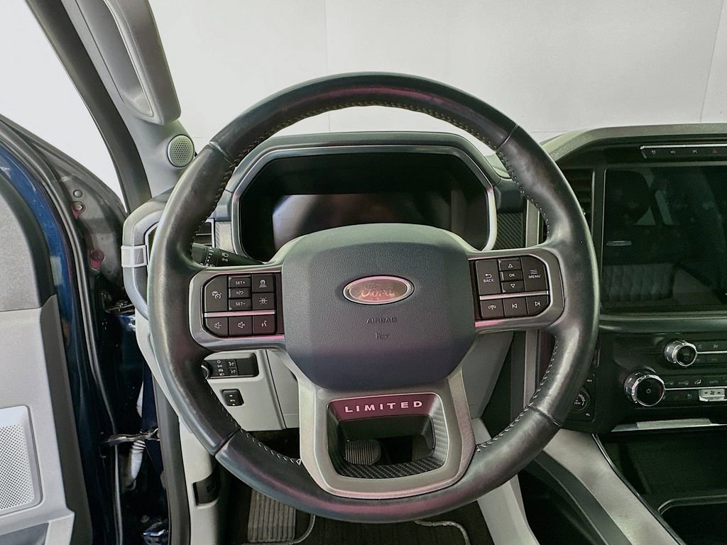Used 2022 Ford F150 Limited image 11