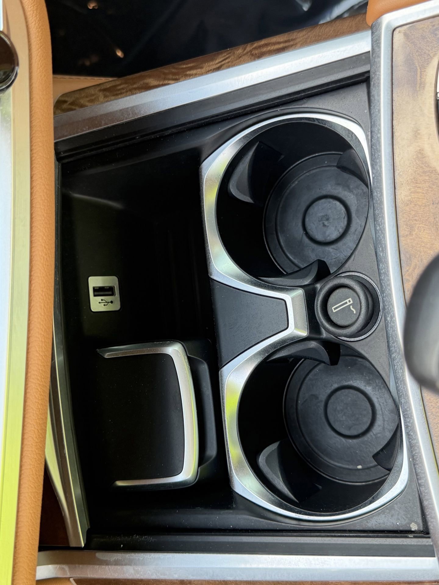 Used 2017 BMW 750i image 42