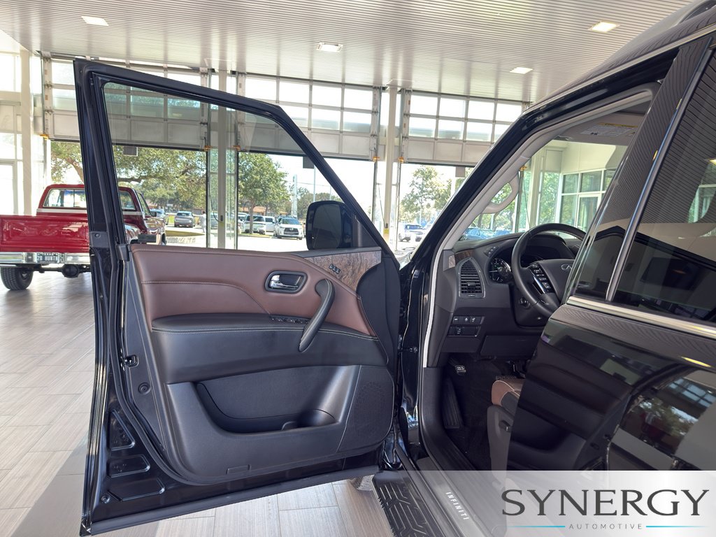 Certified 2023 INFINITI QX80 Premium Select w/ Cargo Package RWD image 23