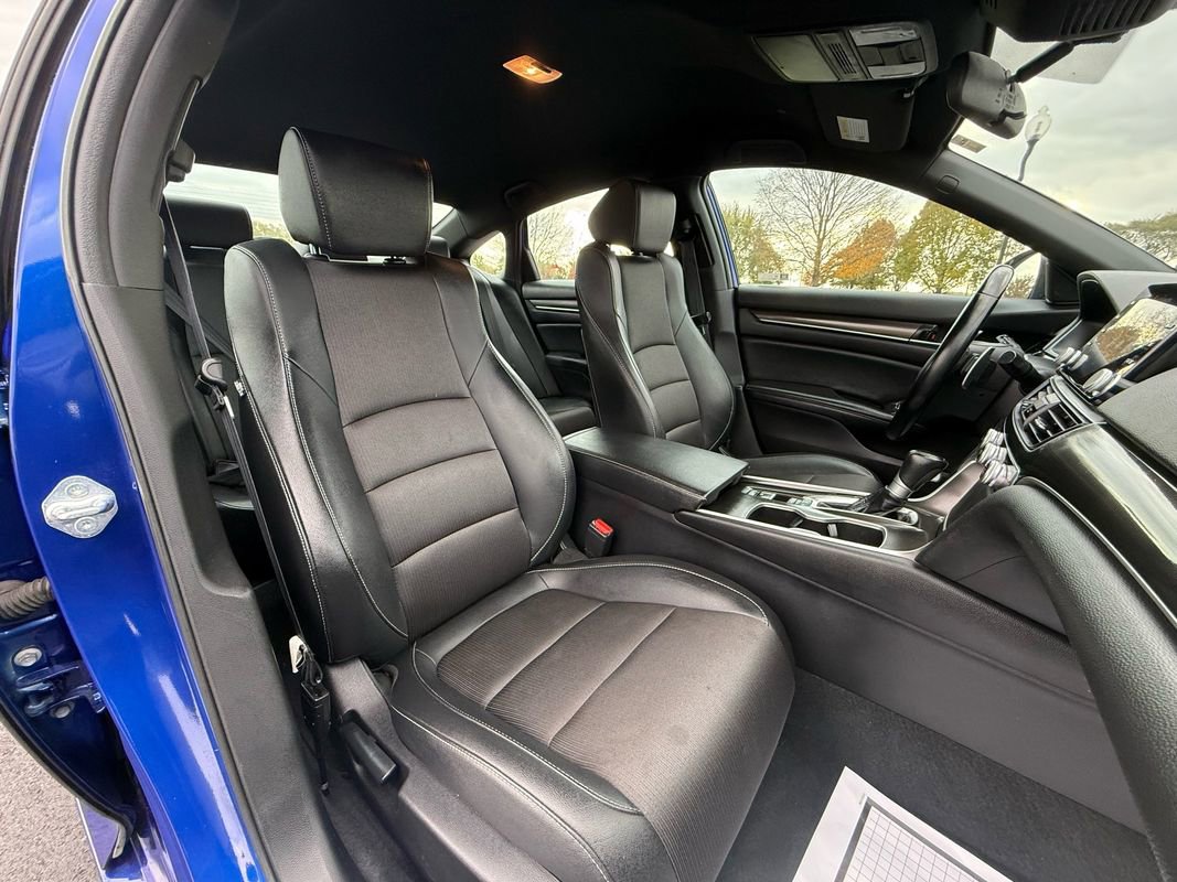 Used 2021 Honda Accord Sport image 17