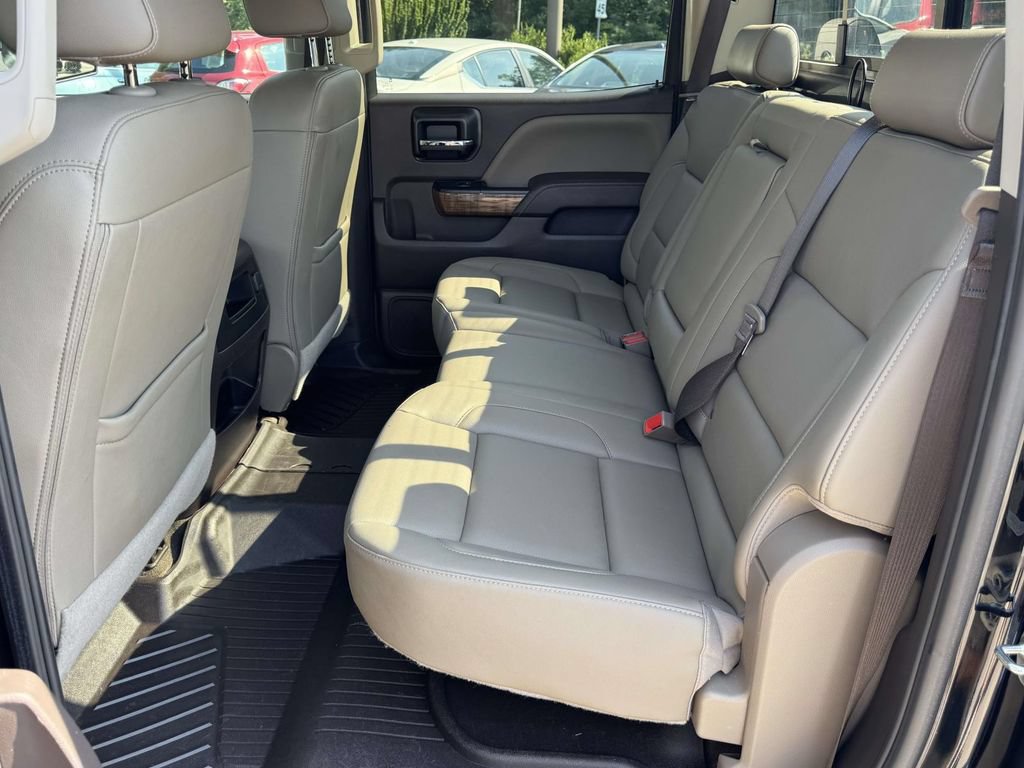 Used 2018 GMC Sierra 1500 SLT w/ SLT Premium Package AWD/4WD image 17