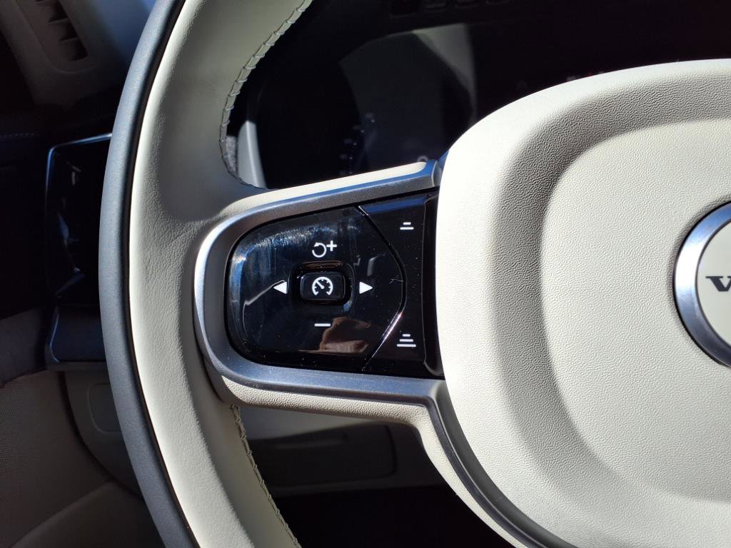 New 2026 Volvo XC90 B6 Ultra w/ Protection Package Premier image 21
