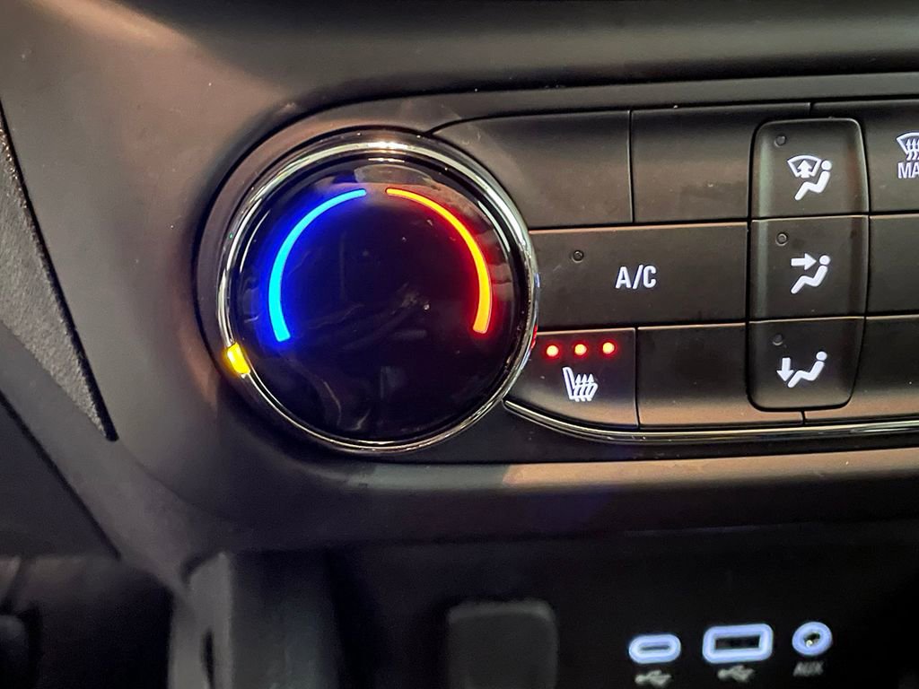 Used 2023 Chevrolet TrailBlazer LT image 29