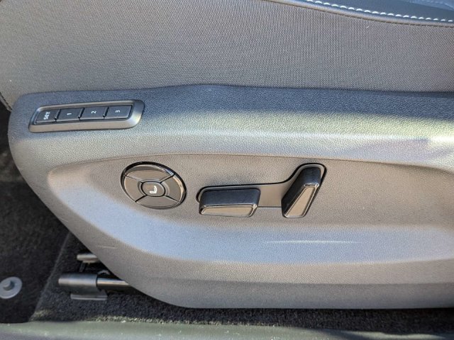 Used 2025 Volkswagen Tiguan SEL R-Line AWD/4WD image 20