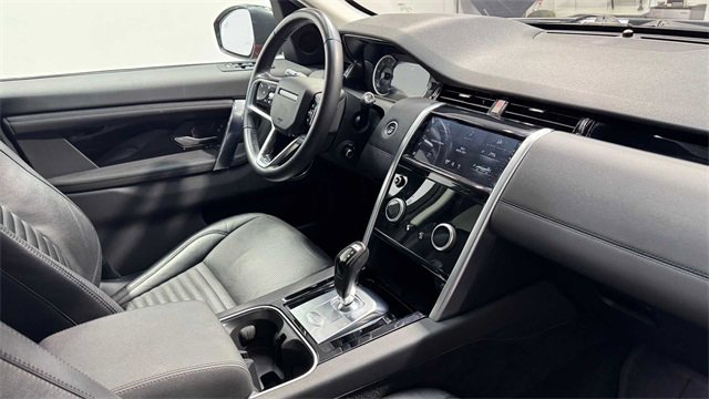 Used 2021 Land Rover Discovery Sport S image 14