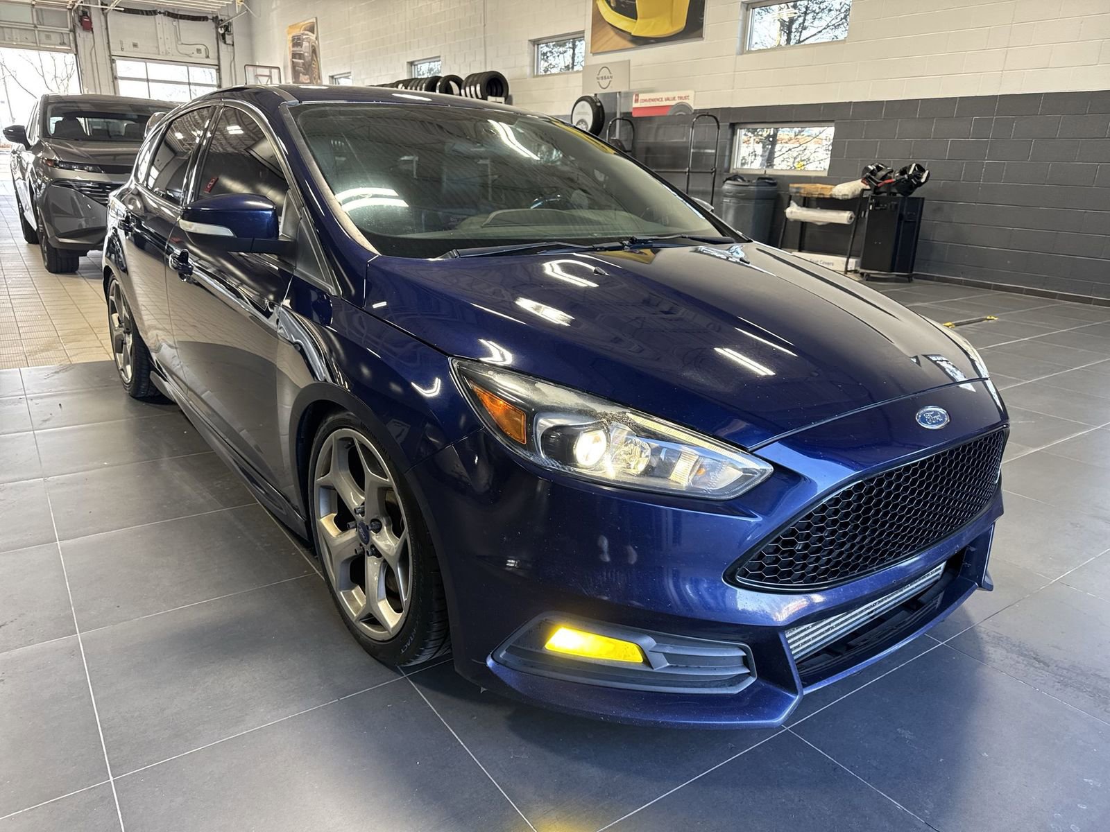 Used 2016 Ford Focus ST image 9